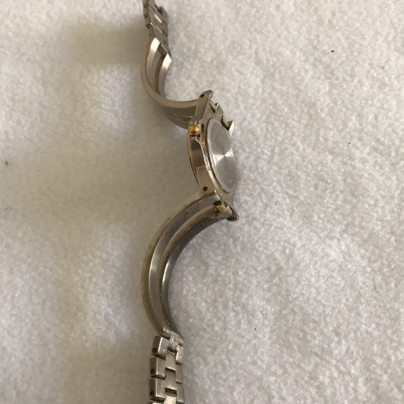 Anne Klein H2o Watch - Picture 3 of 4